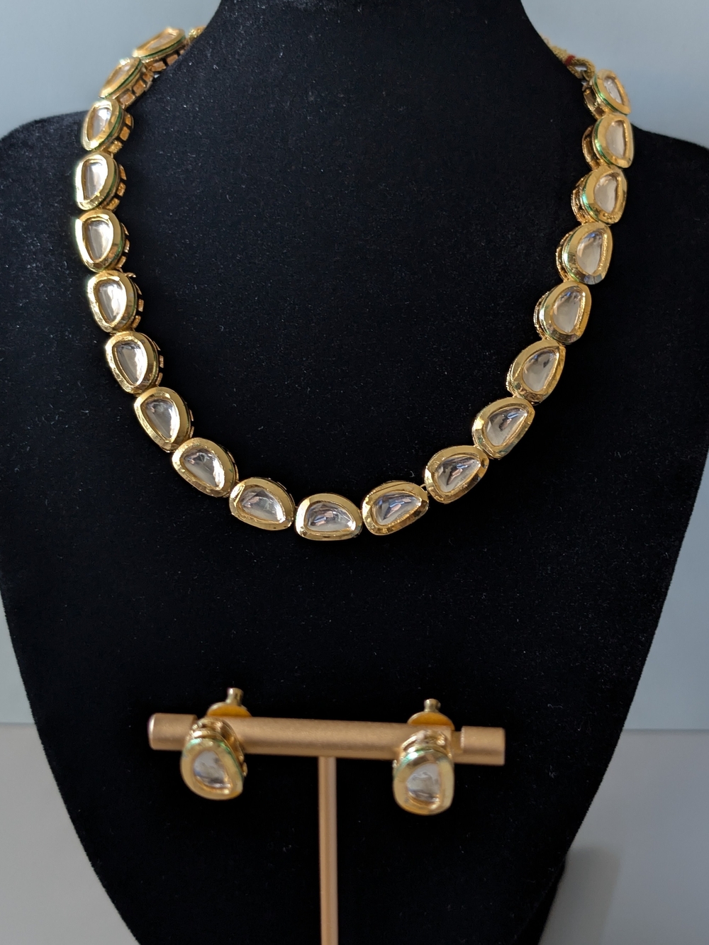 Teardrop Necklace and Earring Set